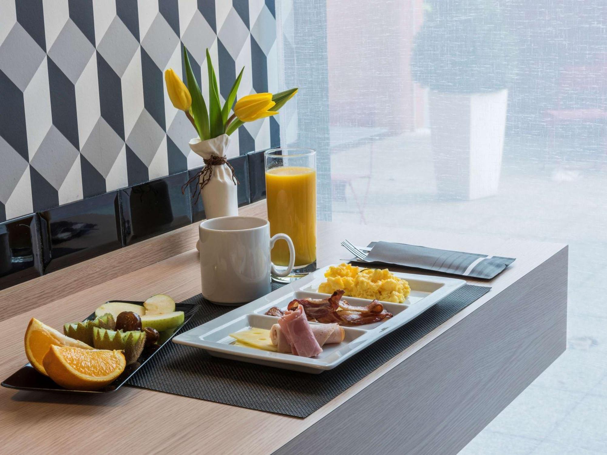 Novotel Normandie Hotel