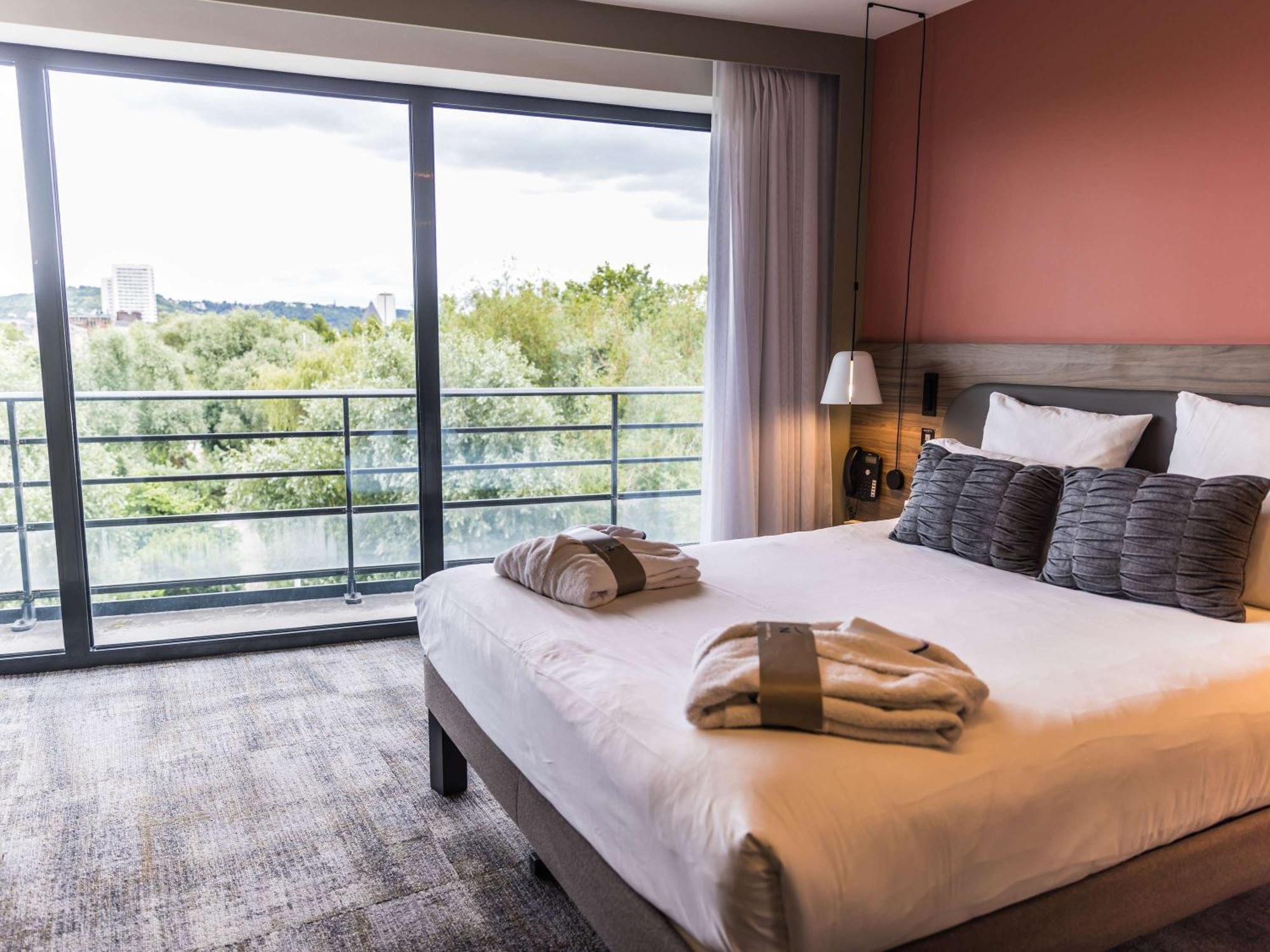 Novotel Normandie Hotel 4*